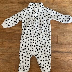 Carter’s fleece bodysuit 6m